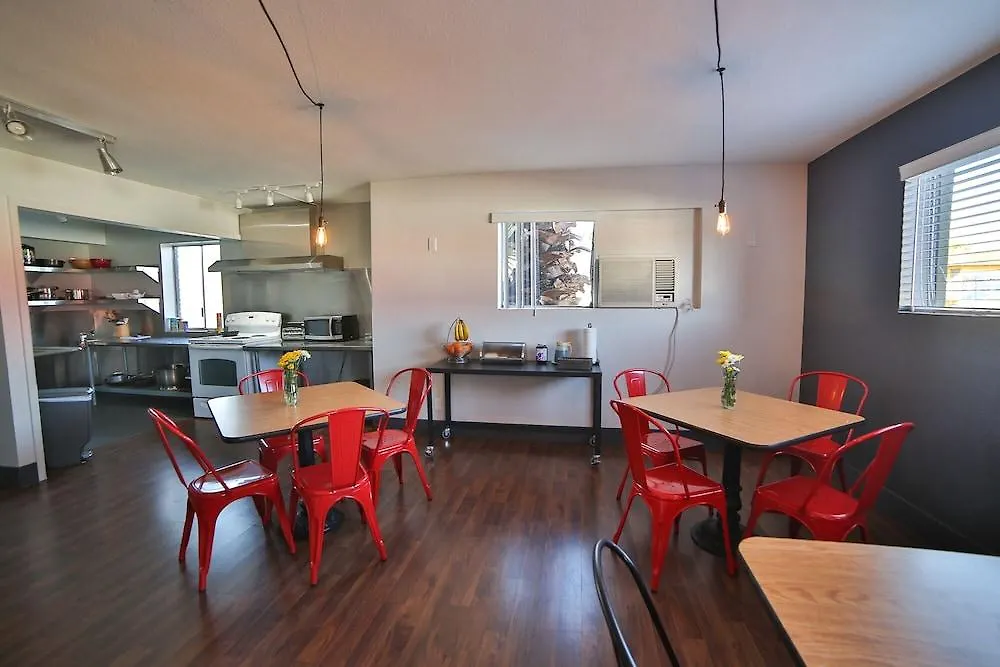 Las Vegas Hostel (Adults Only)